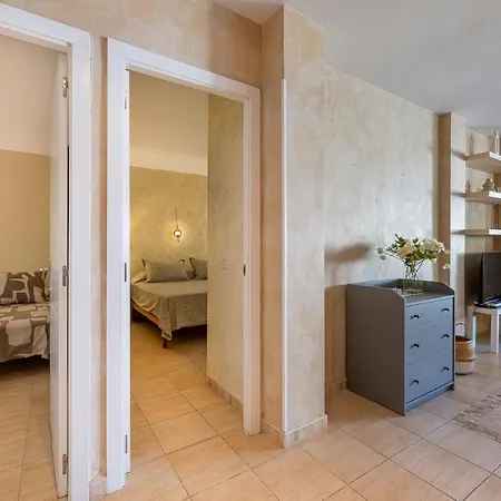 Quiet Near The Beach, With Pool And Garden Marbella